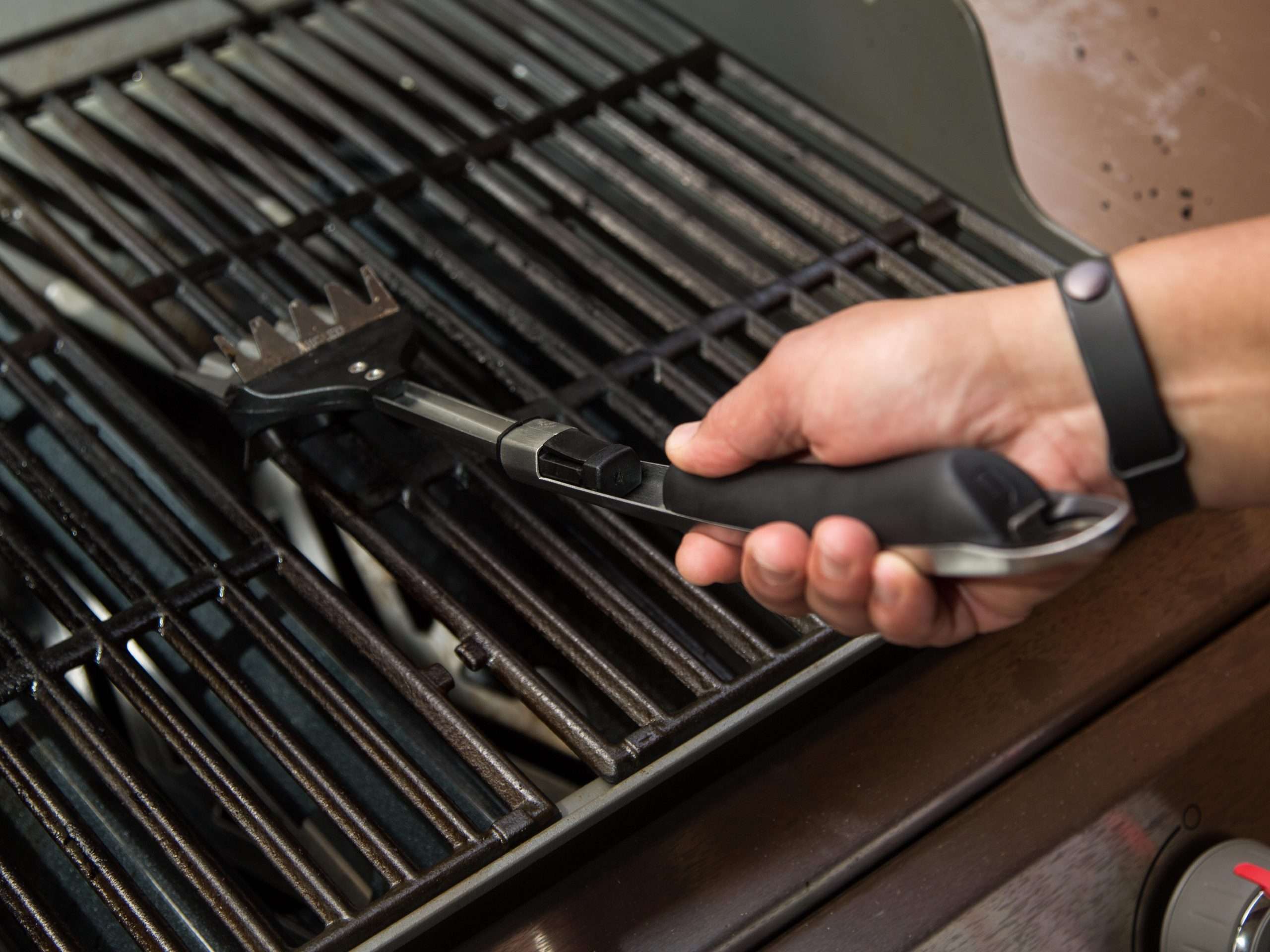 How to clean your grill: Grill grates are just the start